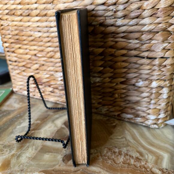 A Many Splendor Thing: Han Suyin - Picture 5 of 5